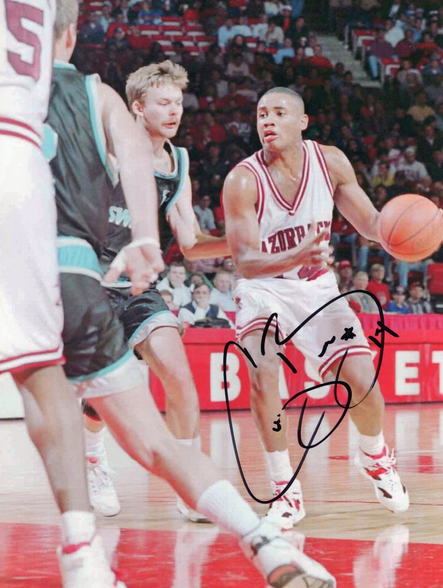 Corey Beck #14 Autograph Photo Arkansas Razorbacks Men's Basketball 8.5" x 11"